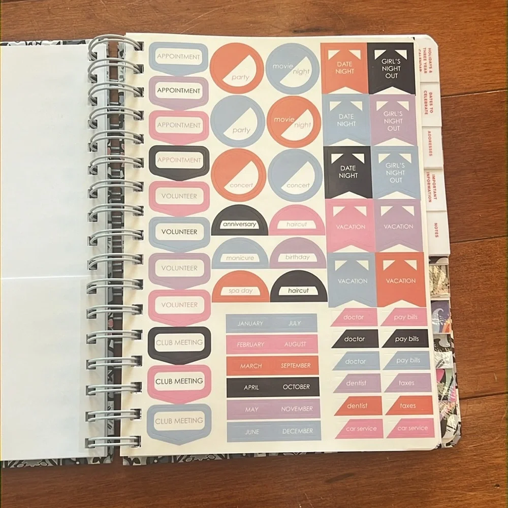 Vera Bradley Lisbon Medallion Patterned Planner